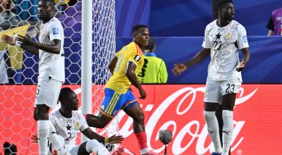 Jhon Arias comemora o gol da Colômbia diante de Gana em Kansas City (EFE/EPA/AMY KONTRAS)