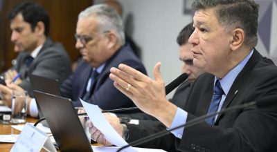 Congressistas durante reunião da CPMI do INSS  • Foto: Andressa Anholete/Agência Senado