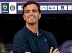Carlos Martinez: do Toulouse-FRA pra Bayer Luverkusen-ALE