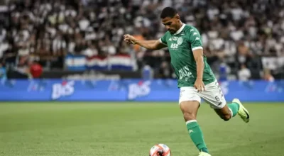 Q1L0SJAo-Guarani-busca-renovacao-com-Emerson-Barbosa