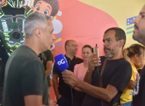 bloquinho-22-gayer-vai-rodar-o-brasil-com-nikolas-e-diz-que-flavio-vencera-com-10-pontos-de-diferenca