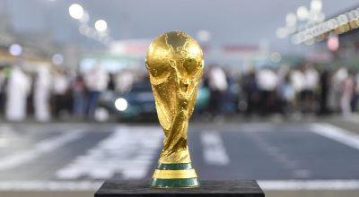 A cobiçada taça da Copa do Mundo – Noushad Thekkayil/EFE