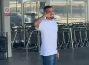 gabriel-jesus-barcelona-aeroporto