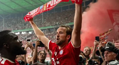 Inglês marcou um hat-trick na conquista da Copa da Alemanha (Foto: Divulgação - FC Bayern)