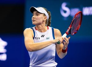 rybakina-forehand-terminacao-pequim-2026-scaled-1